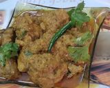 A picture of step 3 of Dhaniya chicken.