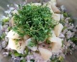 A picture of step 7 of Poha Pakoda.