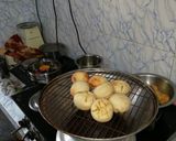 A picture of step 4 of Stuffed Batis.