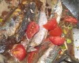 Foto langkah ke 4 dari resep Ikan Dencis Kuah Kecap Pedas.