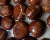 صورة لخطوة 3 من وصفة كستناء مشويه