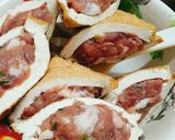 Hình bước làm 1 của món Tàu hủ nhồi thịt sauce ngũ vị