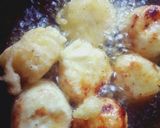 A picture of step 6 of Crispy banana fritters.
