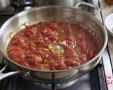 Foto del passaggio 4 della ricetta Pasta alla Norma nella Melanzana
