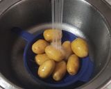 Foto del paso 2 de la receta: Patatas asadas rellenas de carne picada. 🥔🐮