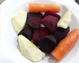A picture of step 1 of Beetroot juice drink.