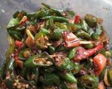Foto langkah ke 4 dari resep Oseng cabai.