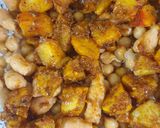 A picture of step 2 of Chana chaat.