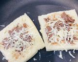Foto langkah ke 4 dari resep Roti Bakar Cokelat Keju.