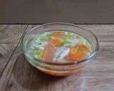Foto langkah ke 4 dari resep Sup Ayam Rempah.