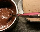 صورة لخطوة 11 من وصفة كيك بصوص الشوكولاته