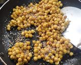 A picture of step 3 of Gud Chana -- Immunity booster.