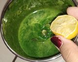 A picture of step 2 of Palak (Spinach) Fresh juice.