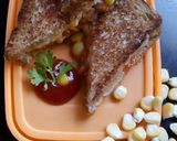 A picture of step 4 of Corn sandwich.