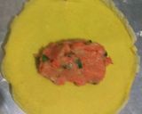 Foto langkah ke 4 dari resep Telur gulung isi ayam cincang.