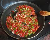 Foto del paso 3 de la receta: Empanadillas de salchichas, champiñones y almendras