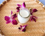 Hình bước làm 2 của món Sữa chua úp ngược
