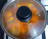 Foto del paso 5 de la receta: Guiso de patatas mantecosas con ajos, cebolla y pimiento verde