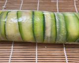 Foto del passaggio 5 della ricetta Finto sushi di zucchine