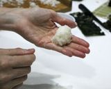 Foto del paso 15 de la receta: Como preparar sushi en casa (paso a paso)