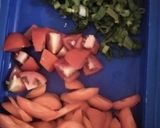 Foto langkah ke 1 dari resep Capcay Udang Sosis Telur.