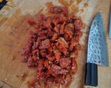 Une image de l'étape 2 de Cake tomate confite vache qui rit.