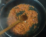Foto del paso 2 de la receta: Solomillo con zanahoria, guisantes y papas fritas al ajillo