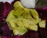 Foto langkah ke 2 dari resep Avocado mix dragon fruit's less sugar, simpel yummy.