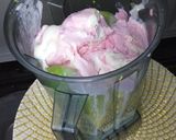 A picture of step 3 of Powerful Shakes for healthy families.