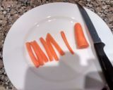 Foto del paso 3 de la receta: Ensalada de tallos de brócoli y zanahorias