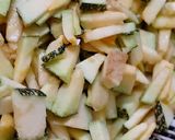 A picture of step 1 of Kaddu (pumpkin) sabzi.