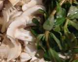 Foto del paso 3 de la receta: Pasta con Verdolagas en una crema de chile pasilla