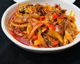 A picture of step 4 of Fish and onion sauce.