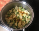 Foto del paso 3 de la receta: Crema fría de calabacín al curry