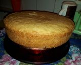 Foto del paso 4 de la receta: Torta de vainilla sin batidora súper fácil!!
