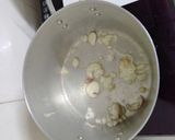 Hình bước làm 2 của món Nấm xào chay 🍄🍄🍄