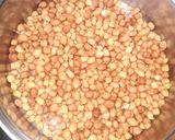 A picture of step 1 of Kala Chana Masala.
