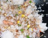 Foto langkah ke 4 dari resep Nasi Goreng Seafood 🦐🦞🦑.
