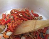 Foto del paso 4 de la receta: Pescado a la chorrillana!