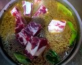 Foto langkah ke 2 dari resep Rawon Iga Sapi (pakai Tauge / Kecambah kacang hijau).