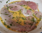 Foto del paso 1 de la receta: Filetes de cerdo empanados, con pisto