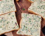 ચીઝ કોર્ન ગાર્લીક બ્રેડ (Cheese Corn Garlic Bread Recipe in Gujarati) રેસીપી સ્ટેપ3ફોટો