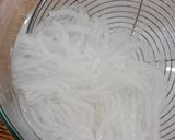Foto langkah ke 5 dari resep Che Hun Tiaw (Bubur Sagu Gunting).