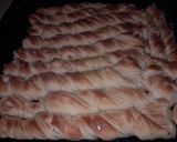 Foto del paso 8 de la receta: Palito Trenzado azúcarado/ Churrinches