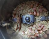 A picture of step 2 of Hyderabadi tamatar ka salan.
