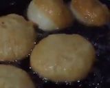 A picture of step 7 of Unique Chicken Fried Buns😍.