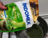 Foto langkah ke 3 dari resep Pie Creamy Matcha.