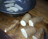 A picture of step 1 of Deep fried cassava with lemon and masala #authormarathon.