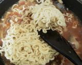 Foto langkah ke 6 dari resep Mie Goreng Sarden.