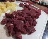 Foto del paso 2 de la receta: Guiso de arroz con arveja, carne y papa